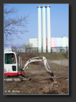 Erste Sondierungen nach den Ufermauern des Weißeritzmühlgrabens im Jahre 2008, Blick flussabwärts